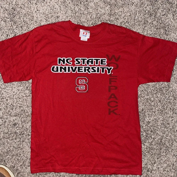 Vintage Y2K NC State Wolfpack NCAA Tee Red‎ - Men’s Size L - Picture 1 of 4
